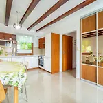 Morena House