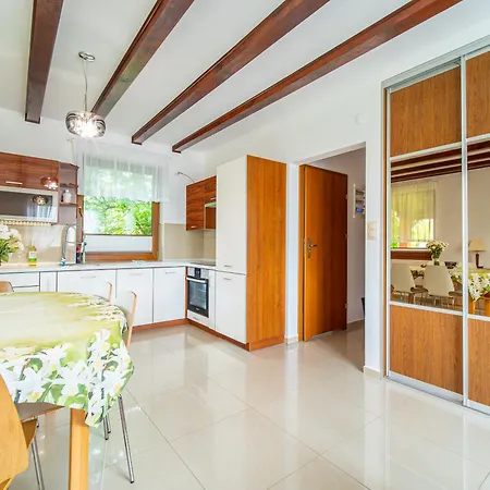 Morena House